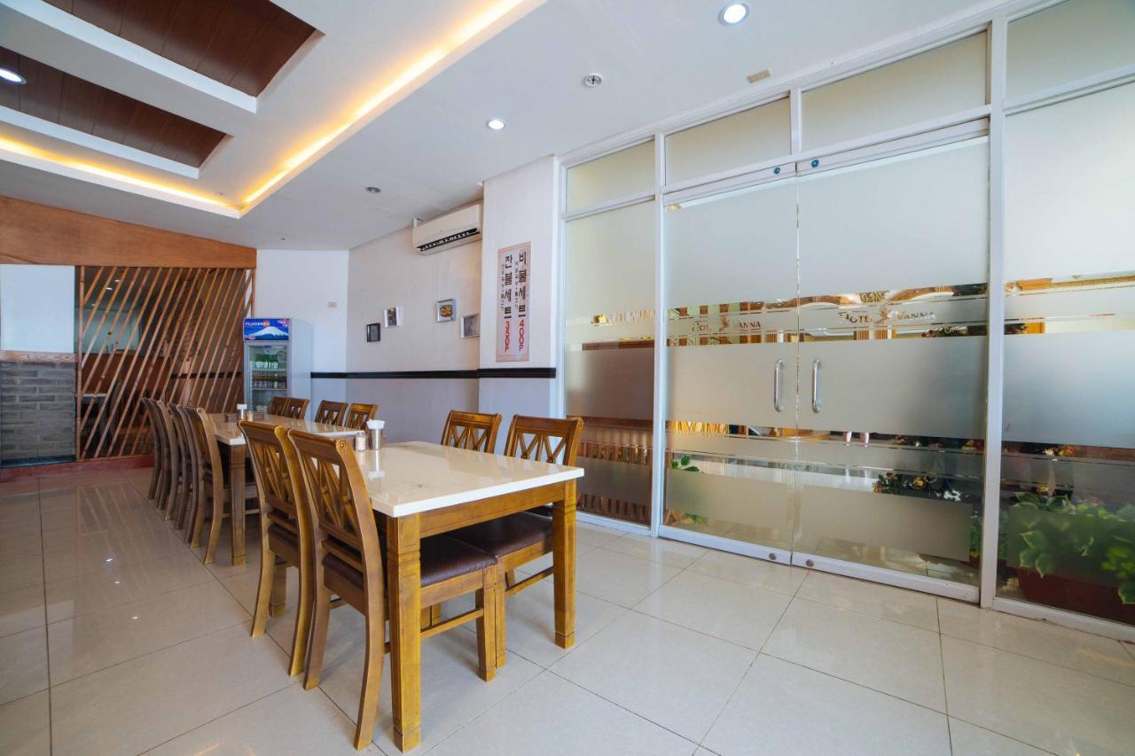 RedDoorz Premium @ Korea Town Angeles City Exterior foto