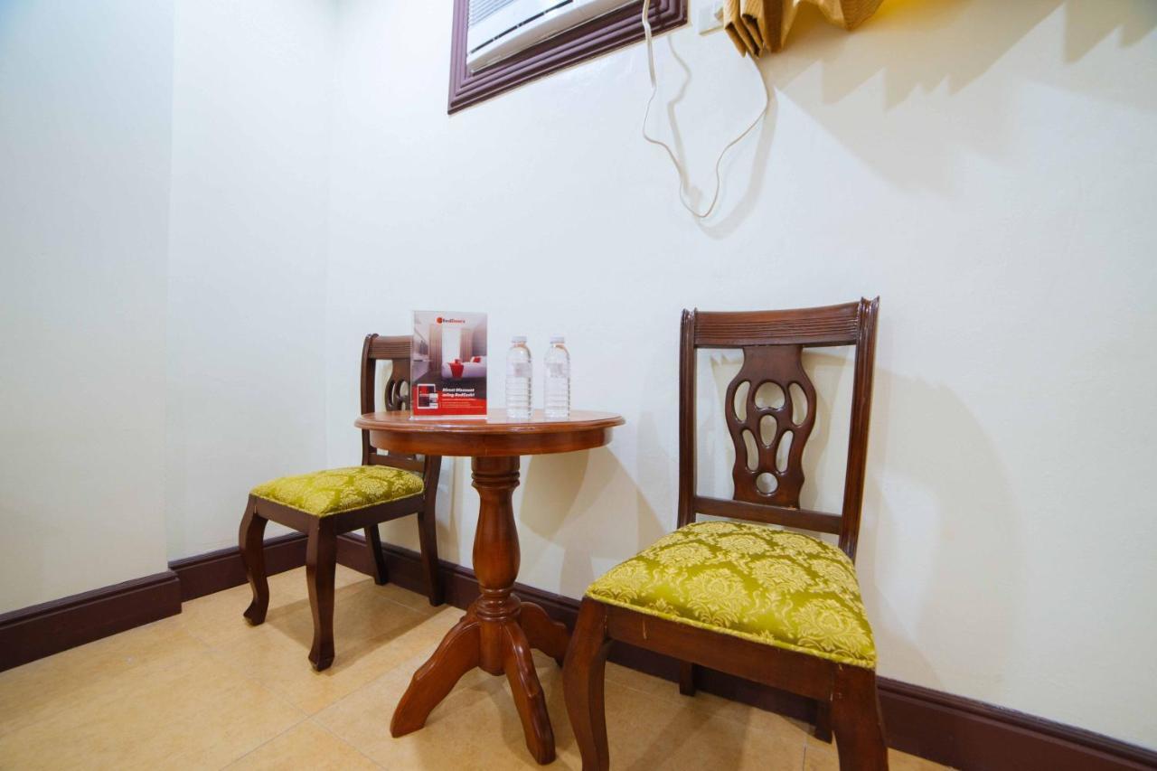 RedDoorz Premium @ Korea Town Angeles City Exterior foto