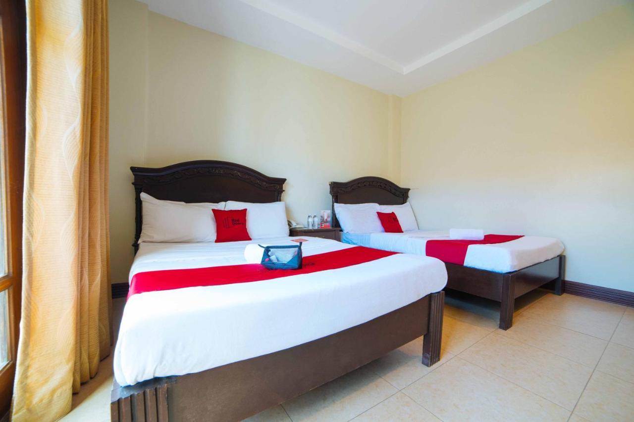 RedDoorz Premium @ Korea Town Angeles City Exterior foto